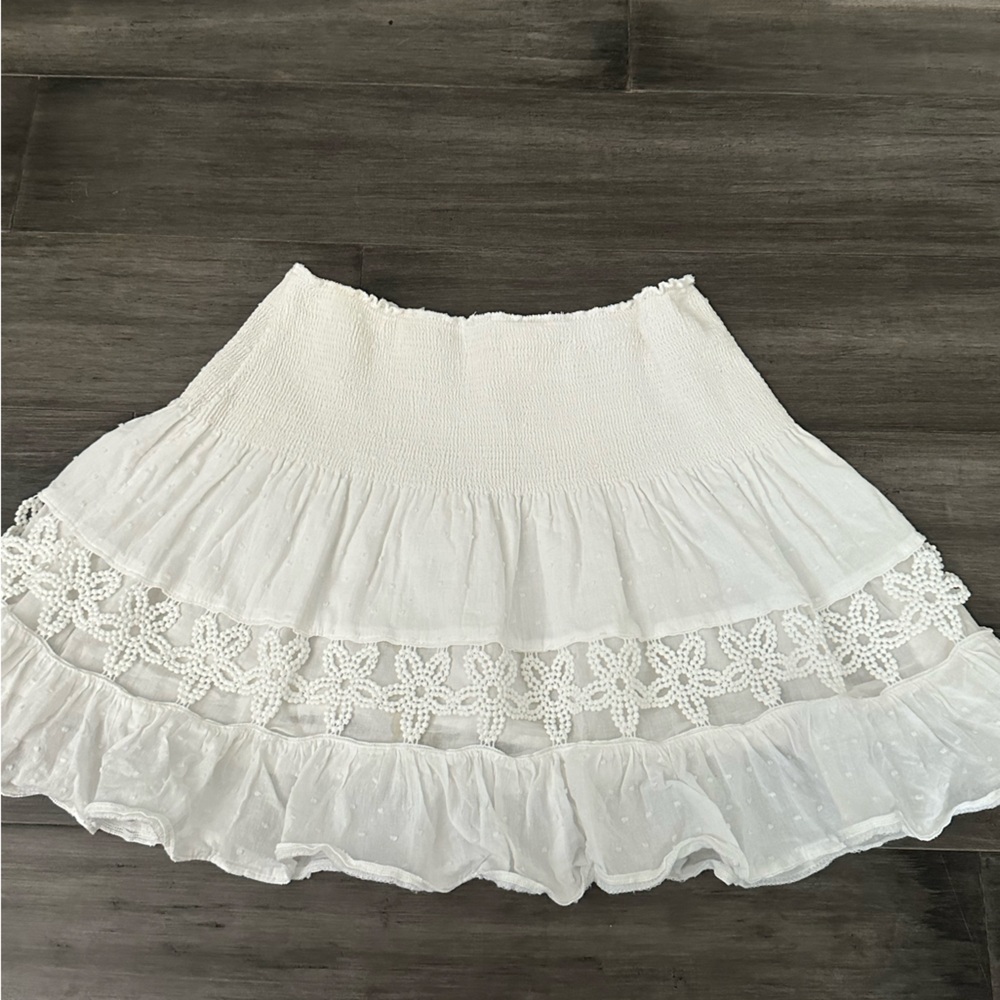 White Floral Skirt Size Small
